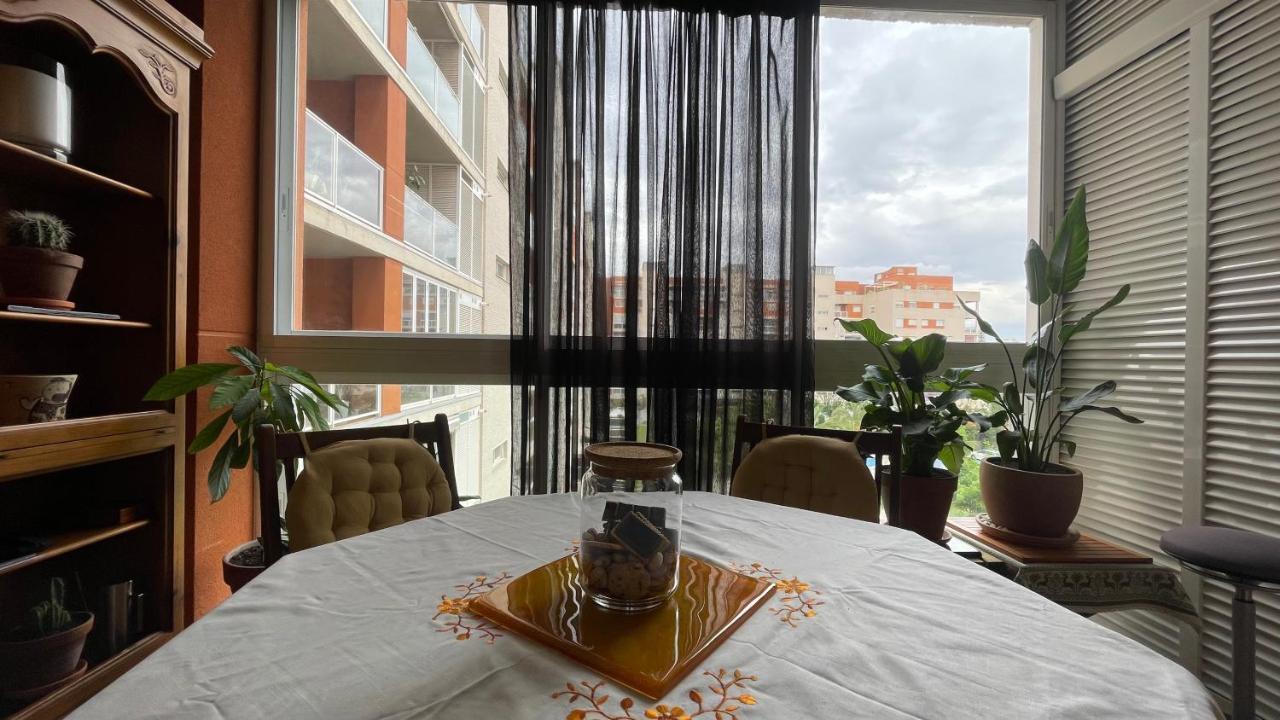 Work And Rest Away From Apartment *