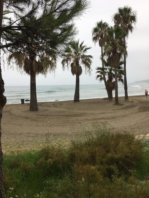 Superbe Avec Piscine A 800m De La Mer