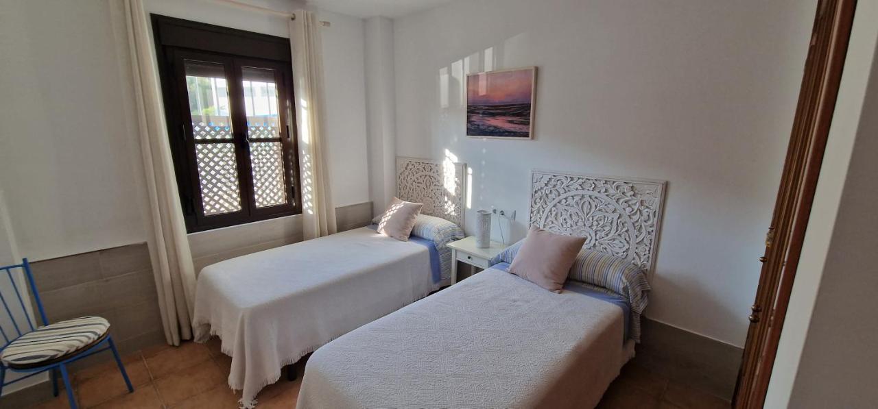 Сasa de vacaciones Casa Duplex En Conil A 300 M De La Playa.