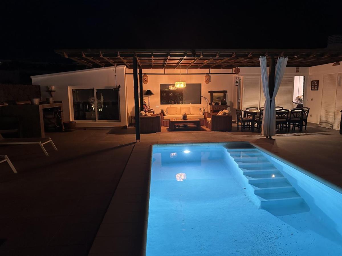 Patos Villa *