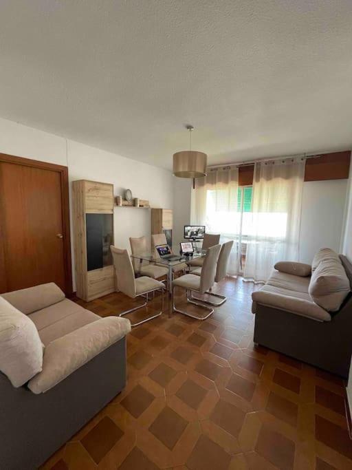 Hermoso Piso Primera Linea * Motril