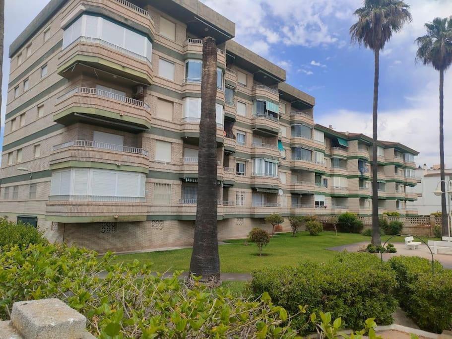 Hermoso Piso Primera Linea * Motril