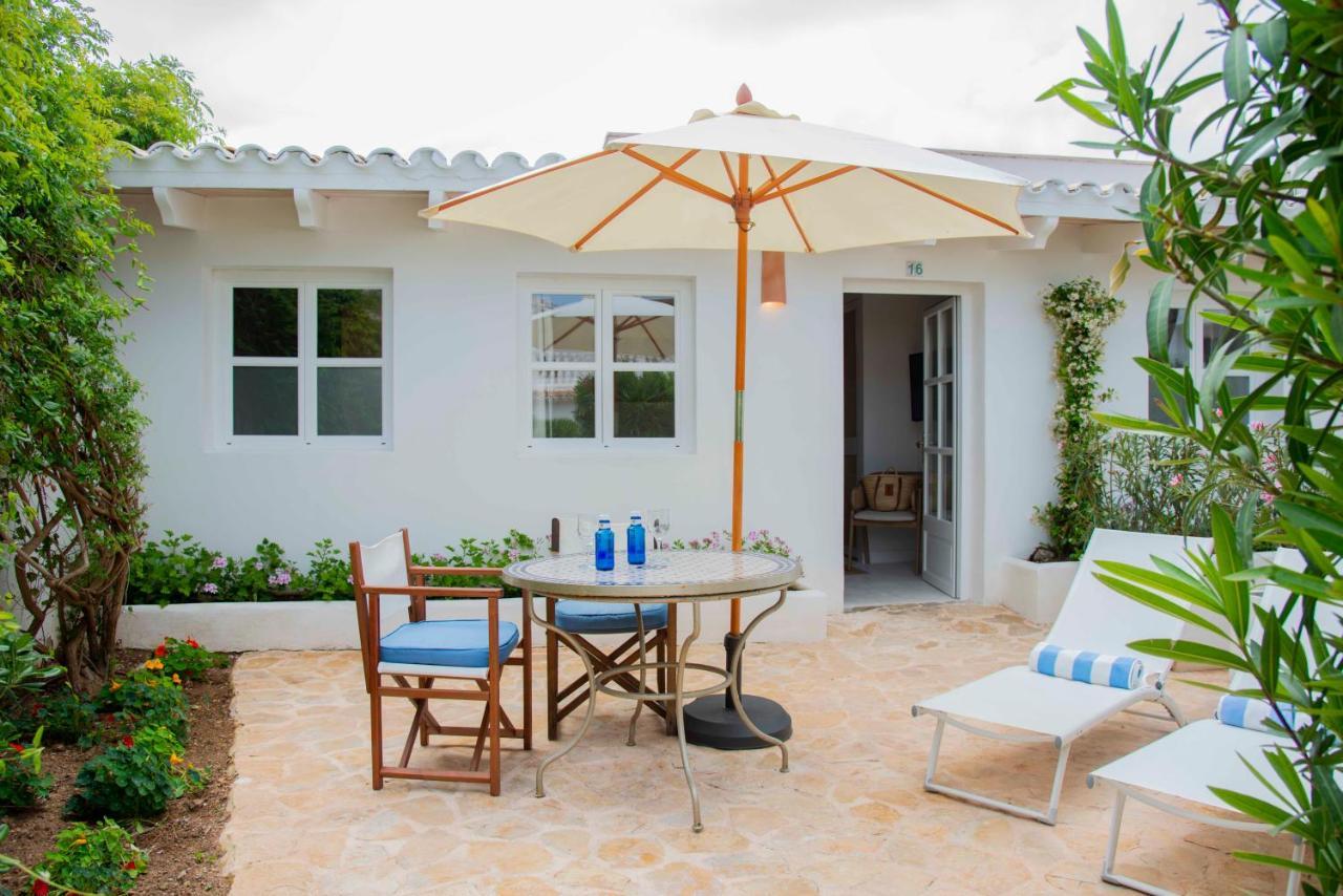 The Sea Club Bed & Breakfast 3*