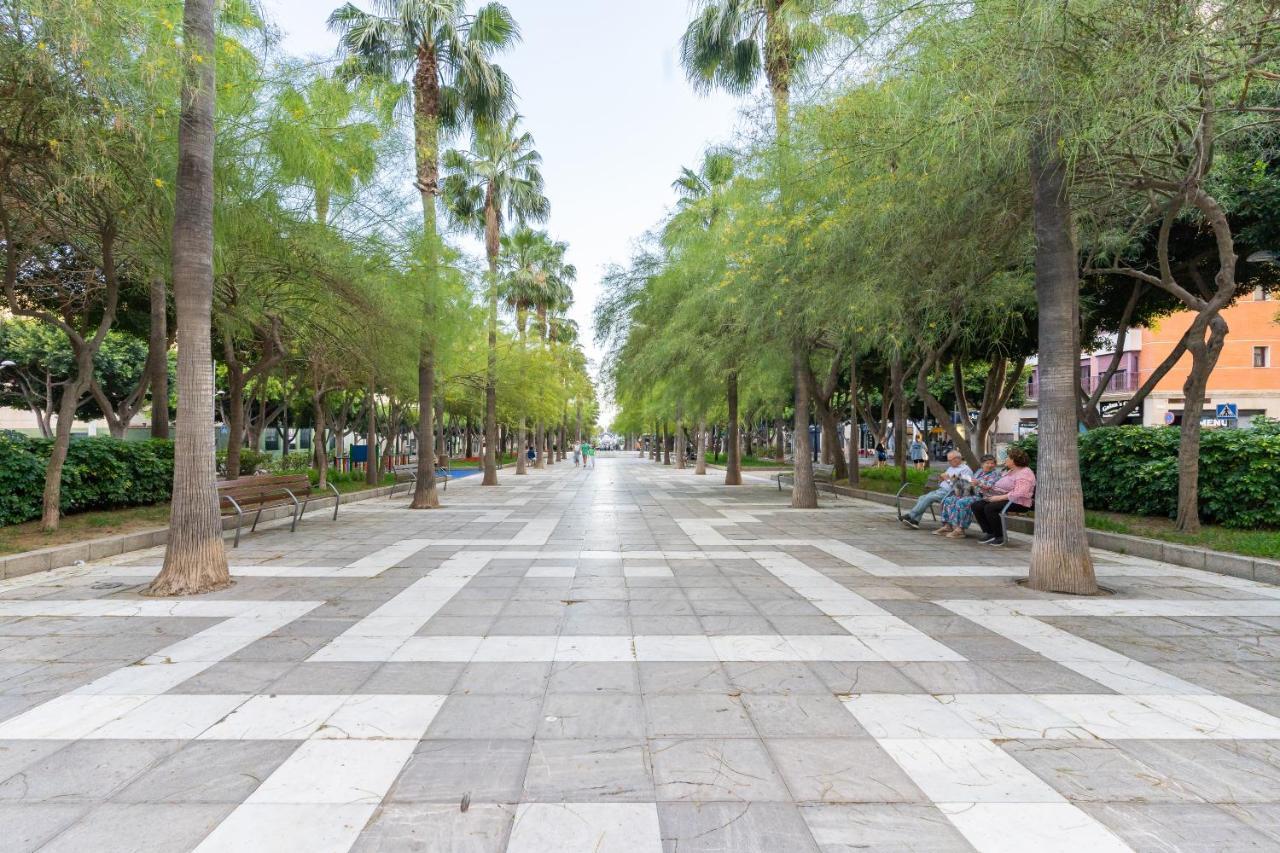 Expoholidays- Apartamento Federico Garcia Lorca Almería