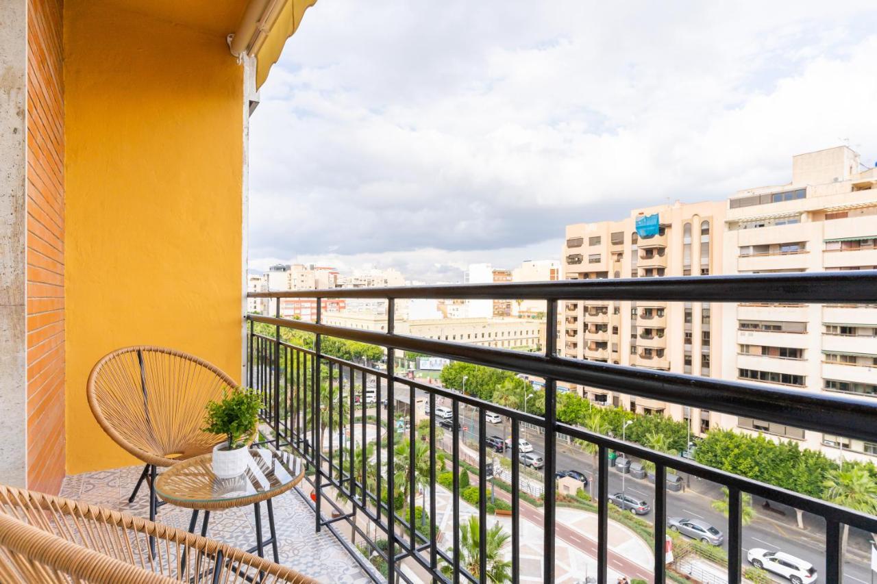 Expoholidays- Apartamento Federico Garcia Lorca * Almería