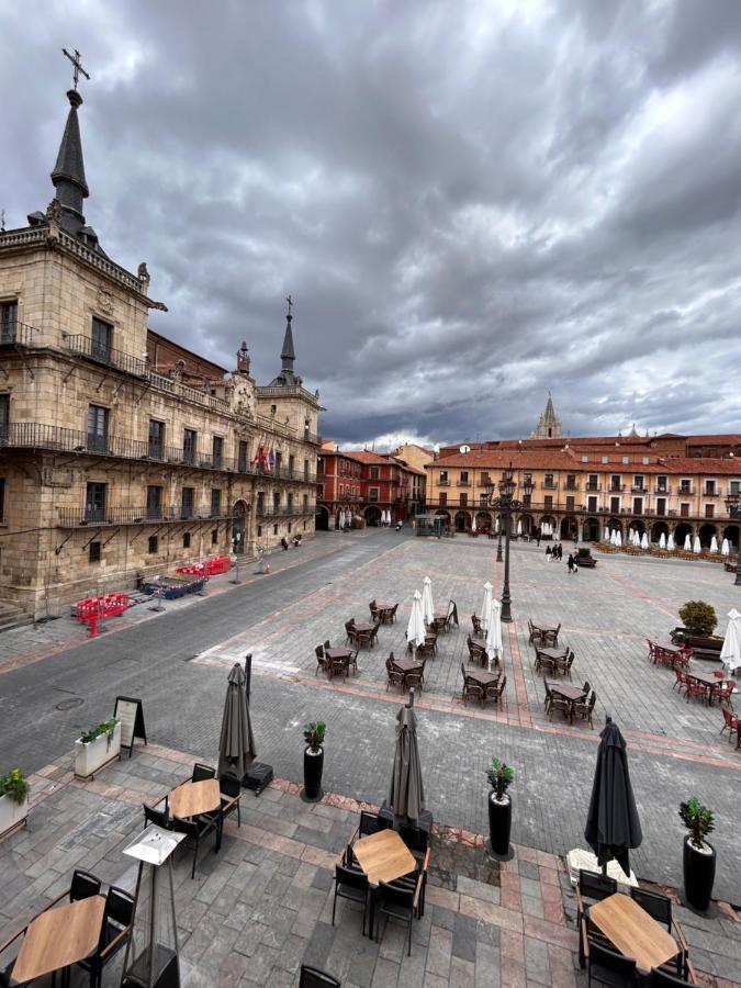 Plaza Mayor - Bohemia *