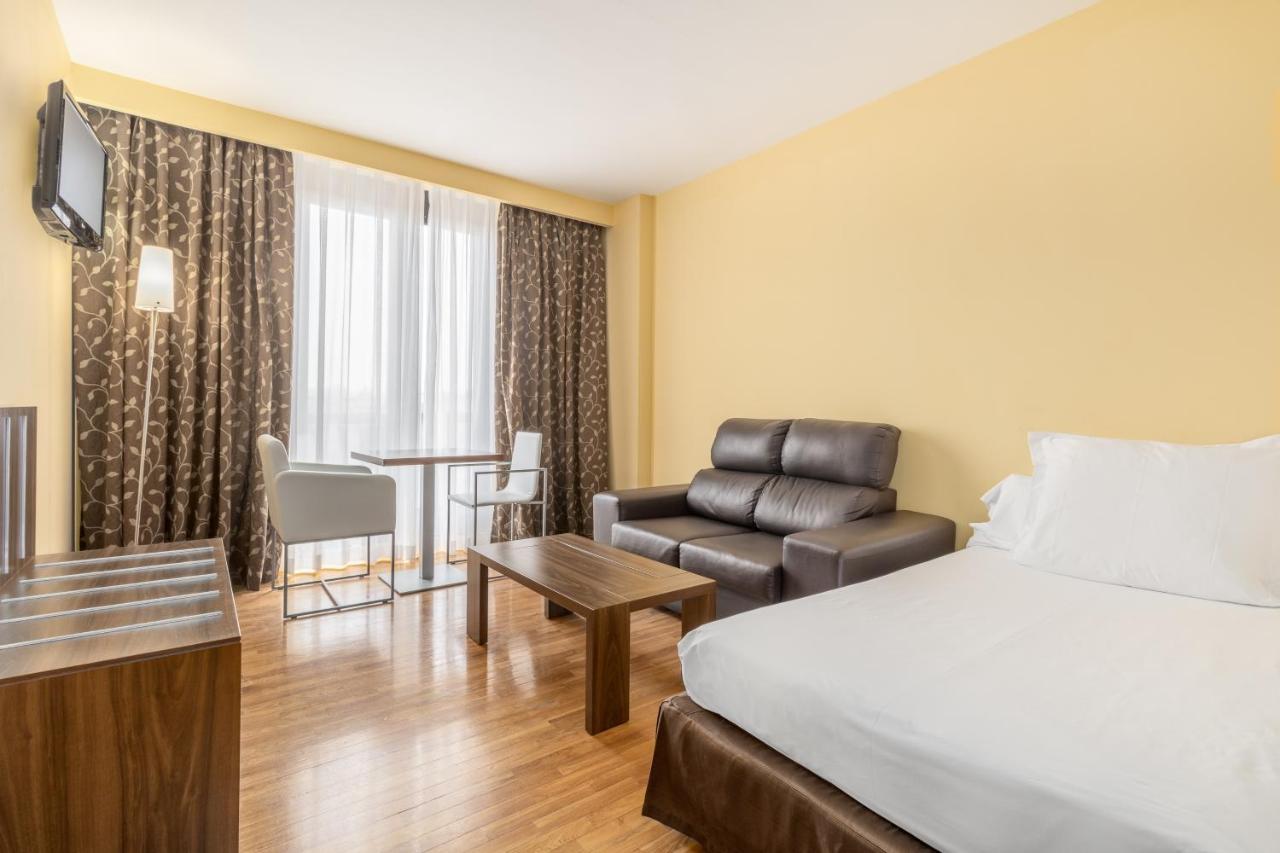 Hotel Exe Dona Carlota