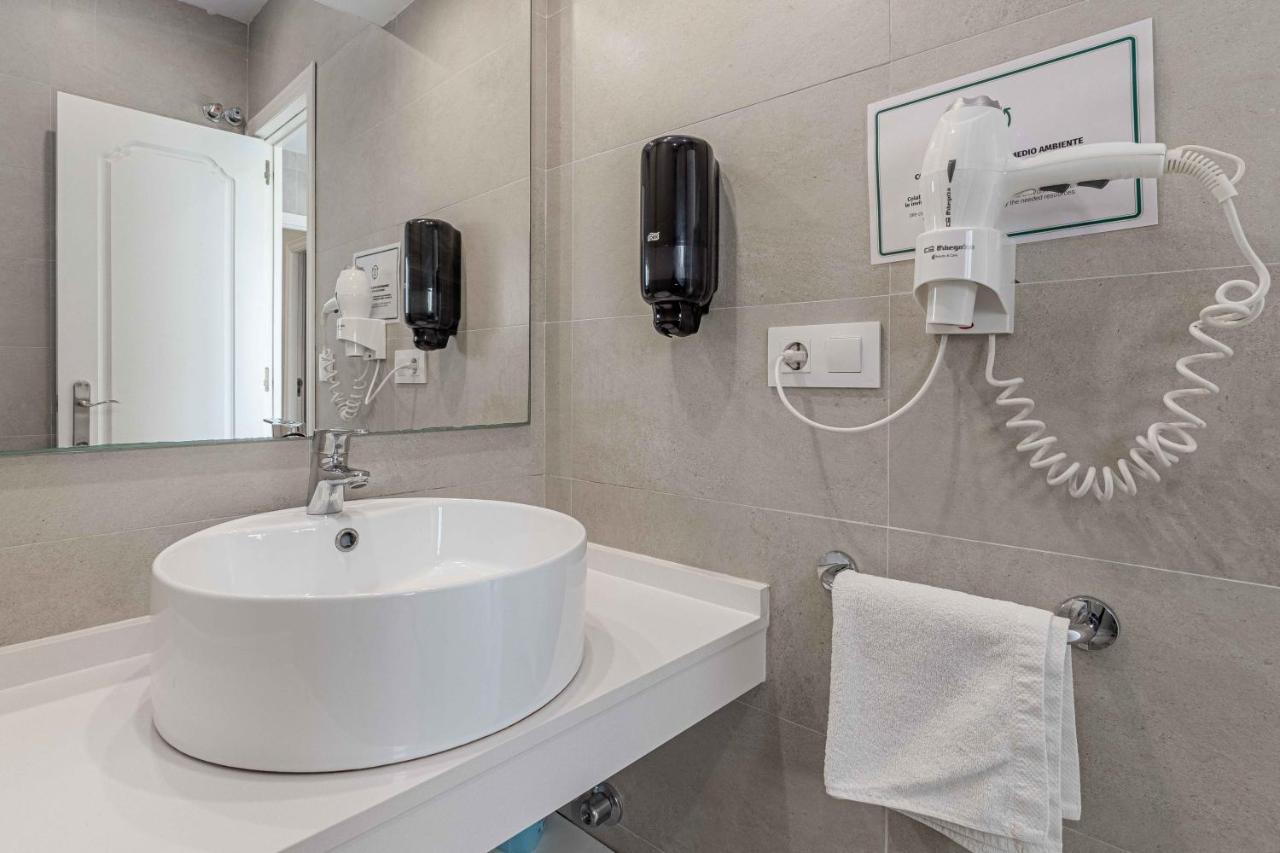 Recaredo 7, Aticos Con Terraza Apartment *