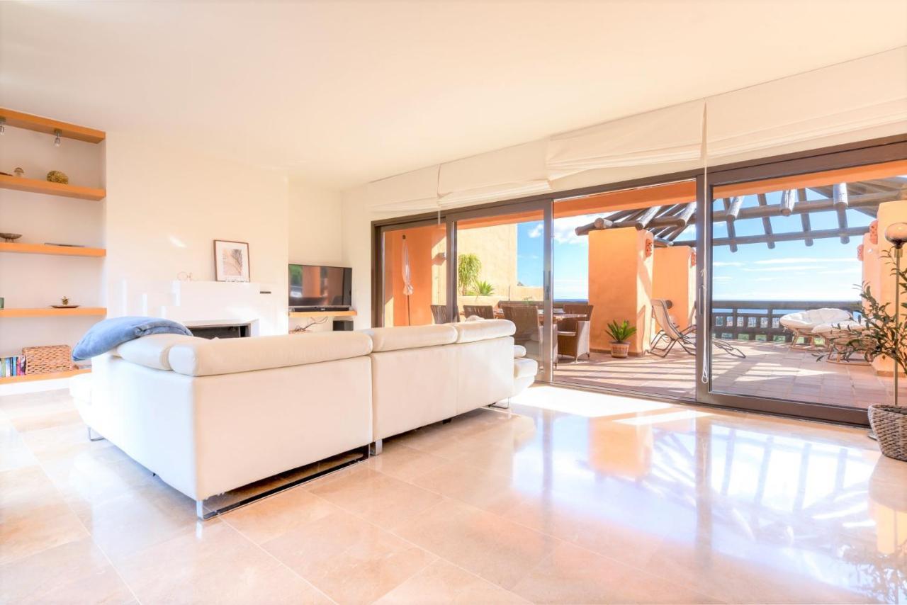 9 Penthouse With Amazing Sea Views, Close To Golf Duquesa Apartamento Manilva
