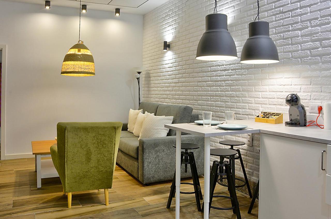 Apartsuite B&r Triana Arellano Apartamento