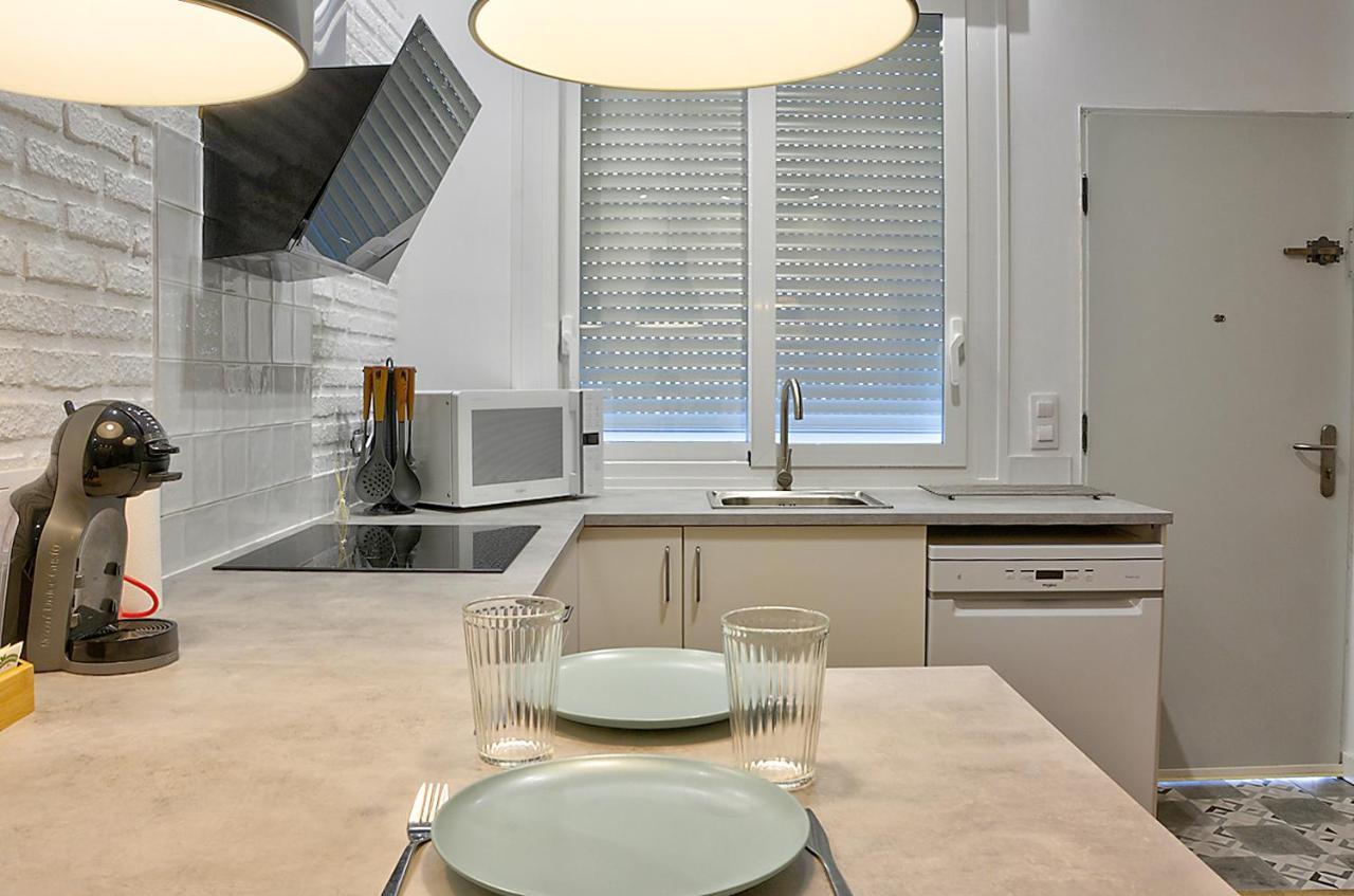 Apartamento Apartsuite B&r Triana Arellano