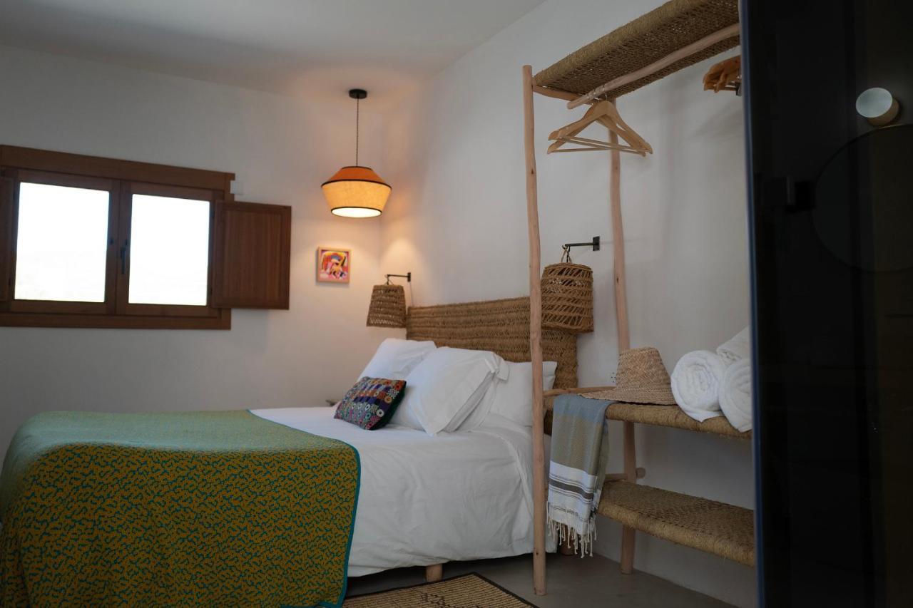 Mar Y Sal Hotel *