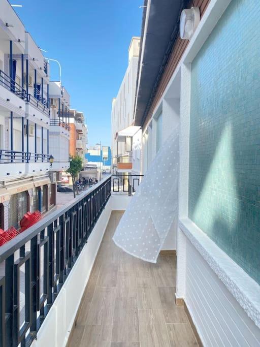 Apartamento A 600m De La Playa En El Centro De *