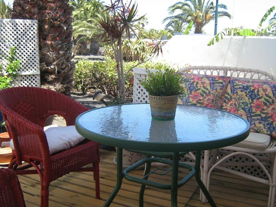Casa Con Jardin Costa Teguise