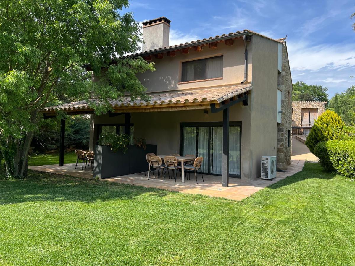 Clotas Masia Bed & Breakfast