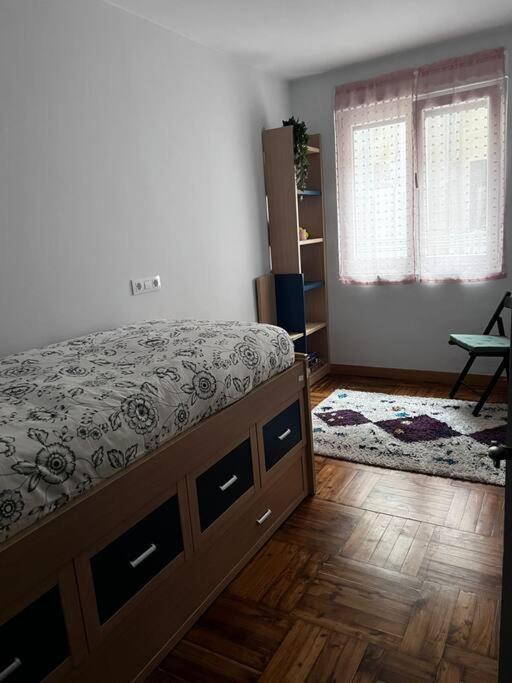 Amplio Piso A 400m De La Playa Apartamento Gijón