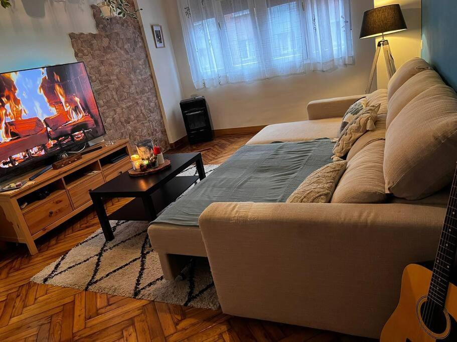 Apartamento Amplio Piso A 400m De La Playa
