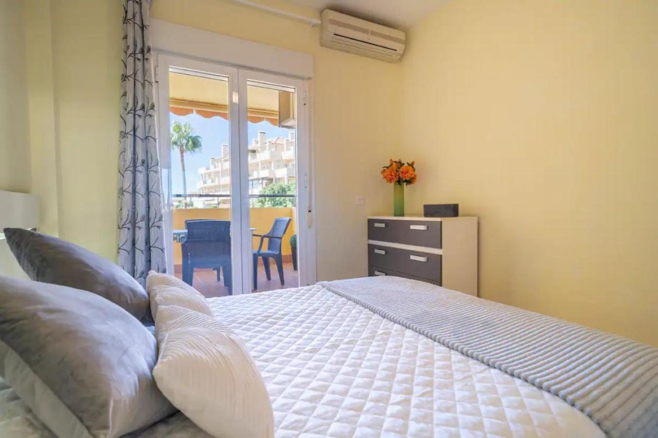 Apartamento Muy Luminoso, Zona Tranquila, Piscina Y Garaje Mijas
