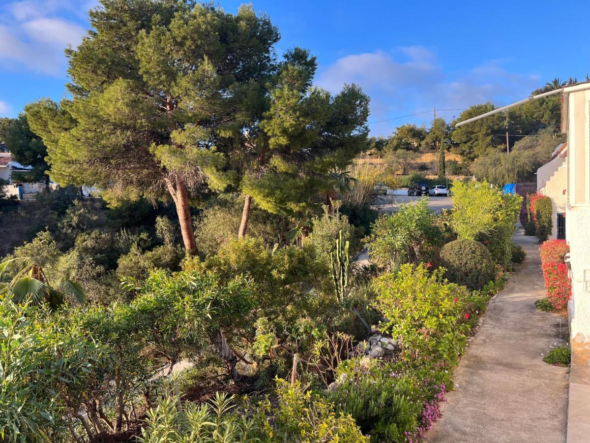 Seaside 2 Bedroom With Pool Holiday home *