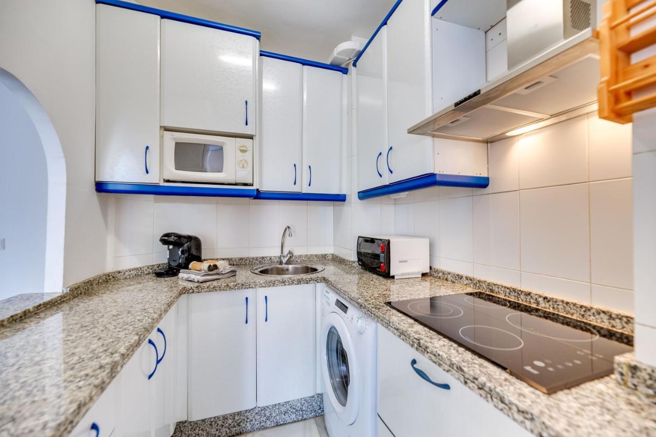 Apartment Homeforguest Bright In La Carihuela Near The