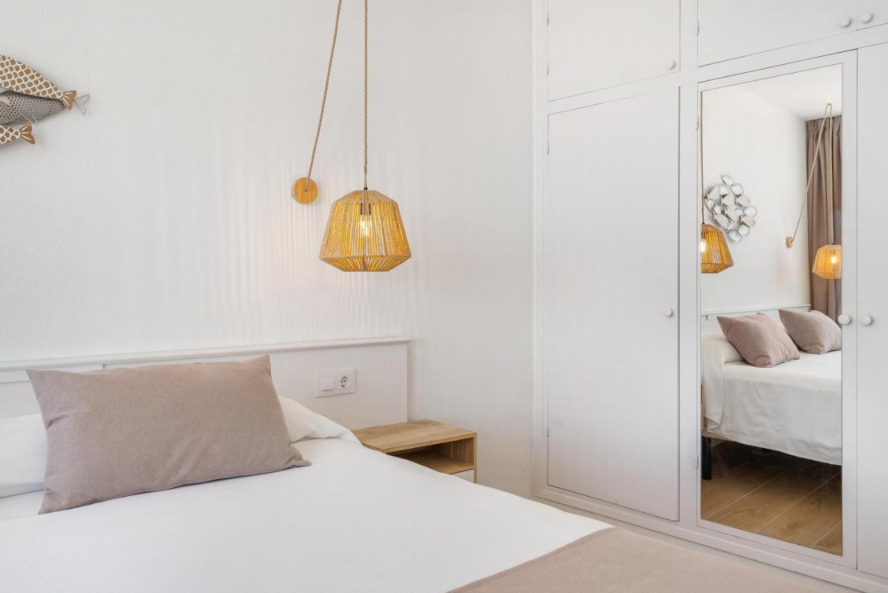 Voramar Apartahotel Cala'N Forcat (Menorca)
