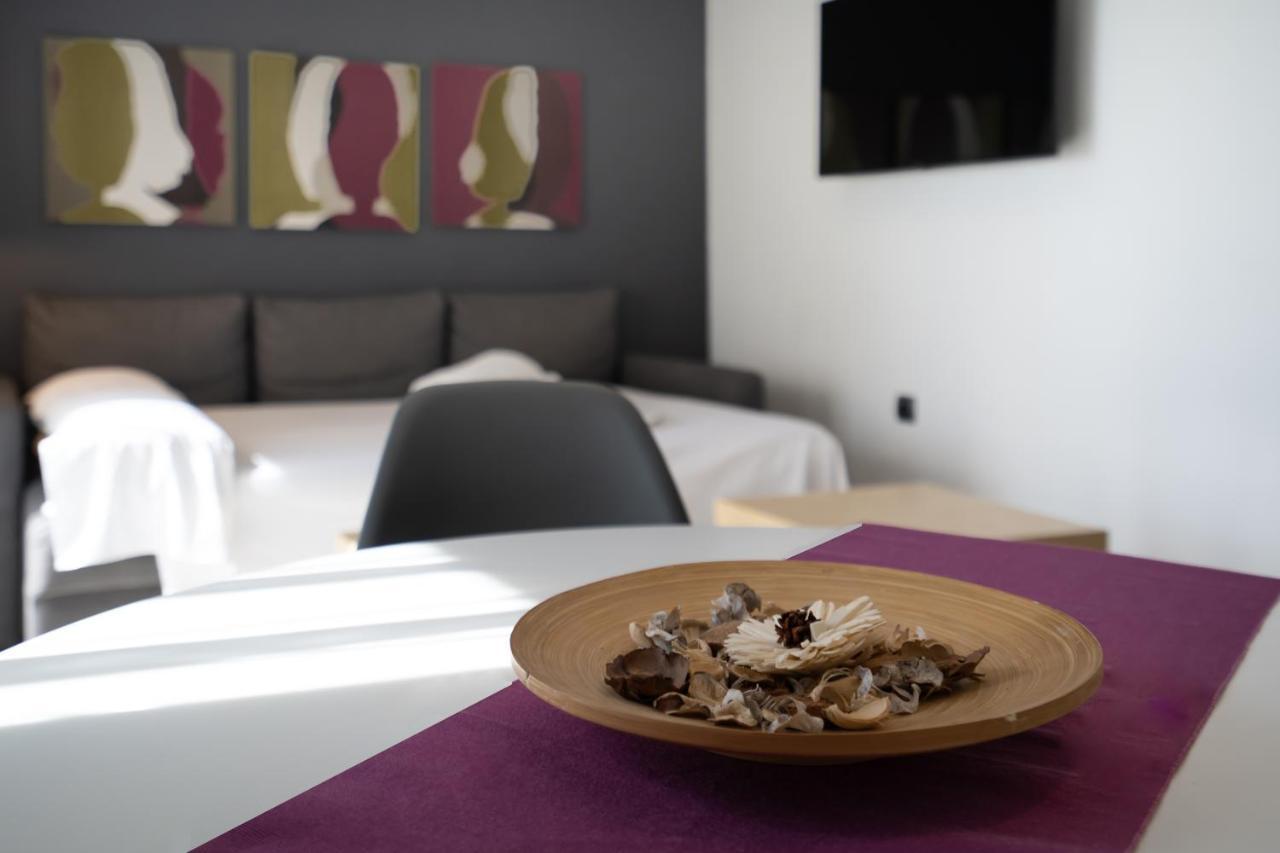 Plaza (adults Only) Hotel