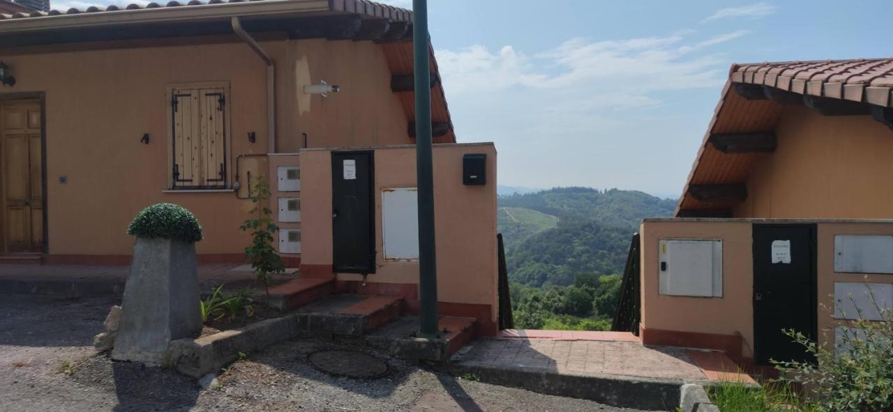 Mirador De *