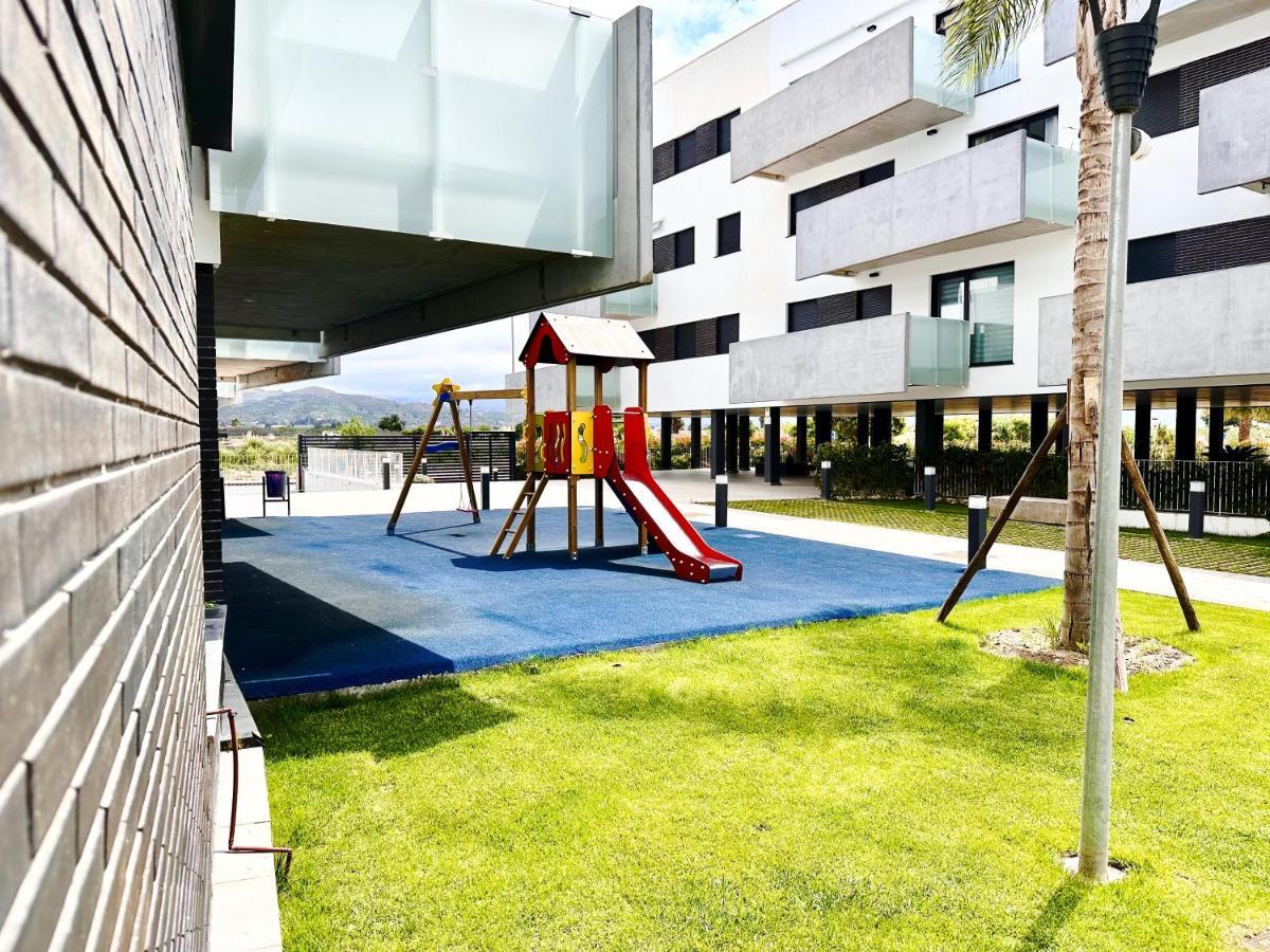 Magnifico De Ensueno Con Piscina Y Parking Apartamento Salobreña