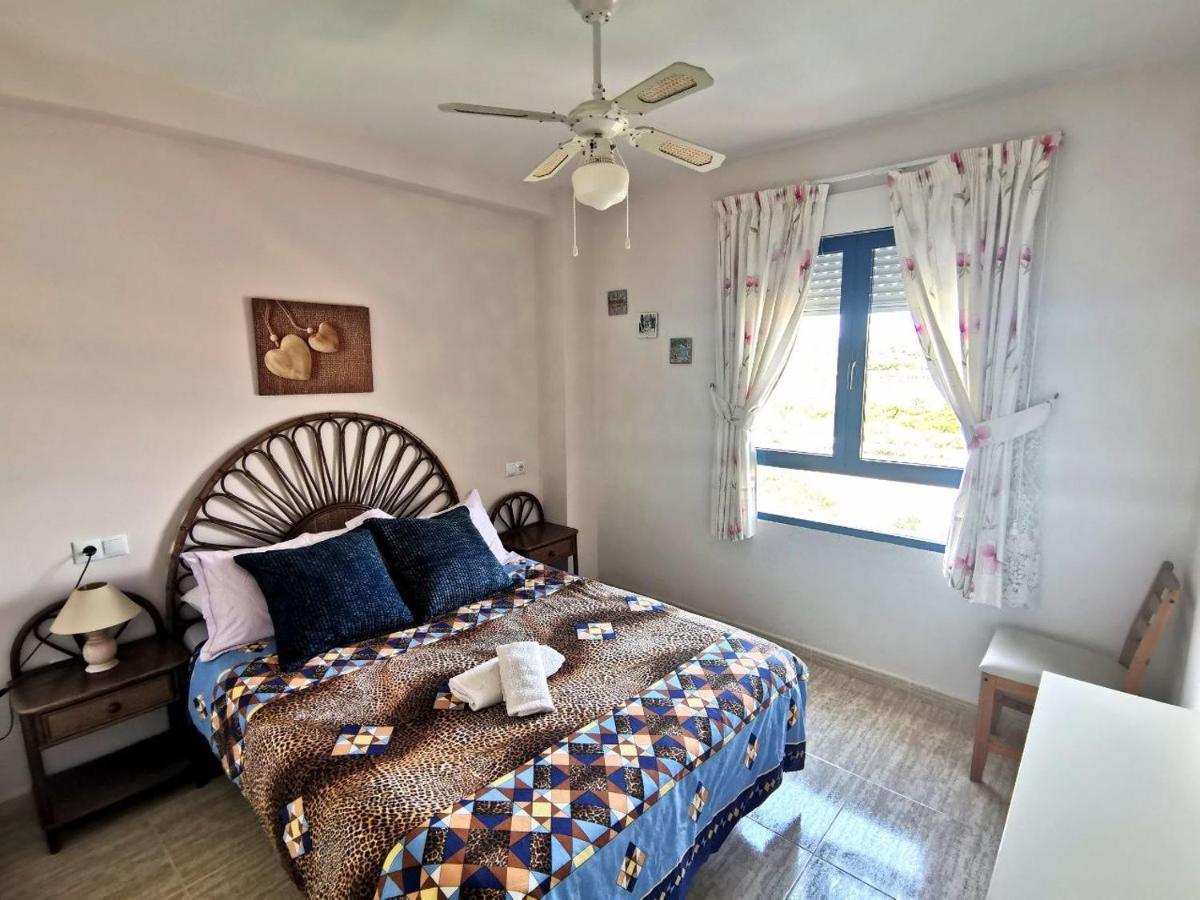 Apartamento En Con Vista Al Mar Apartamento *