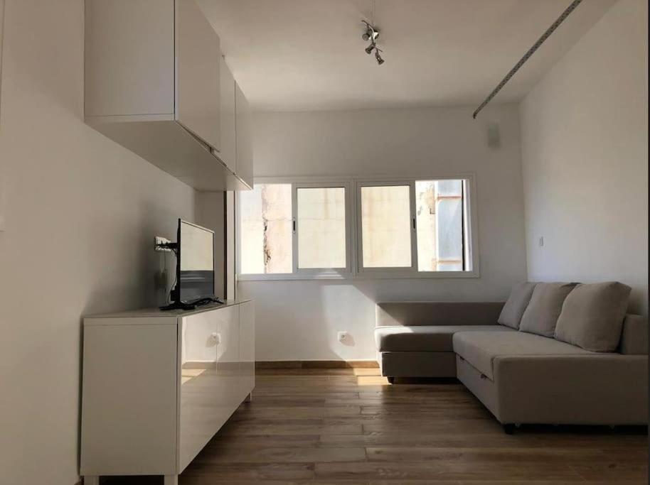 Apartamento Brigh Loft Dishwaser Surfers&nomads