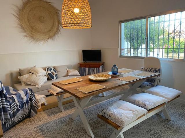 Casa Im Andalusischen Look In Der Naehe Von Chipiona Apartamento Costa Ballena