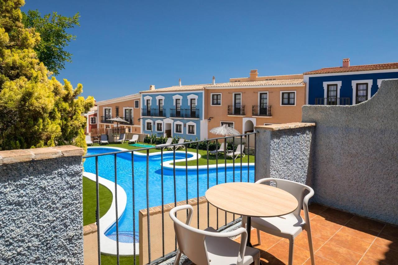 Apartment Occidental Pueblo Acantilado
