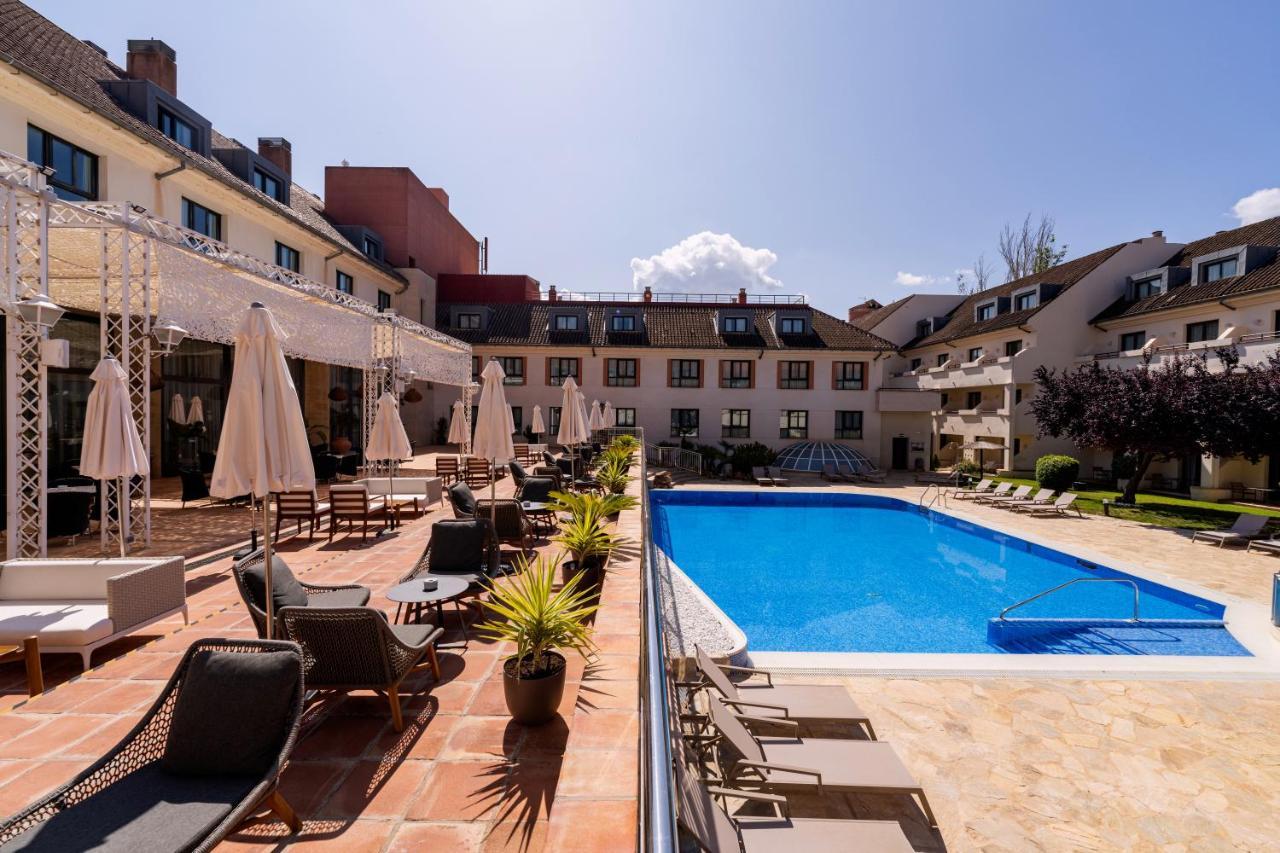 Hotel Hills 4*