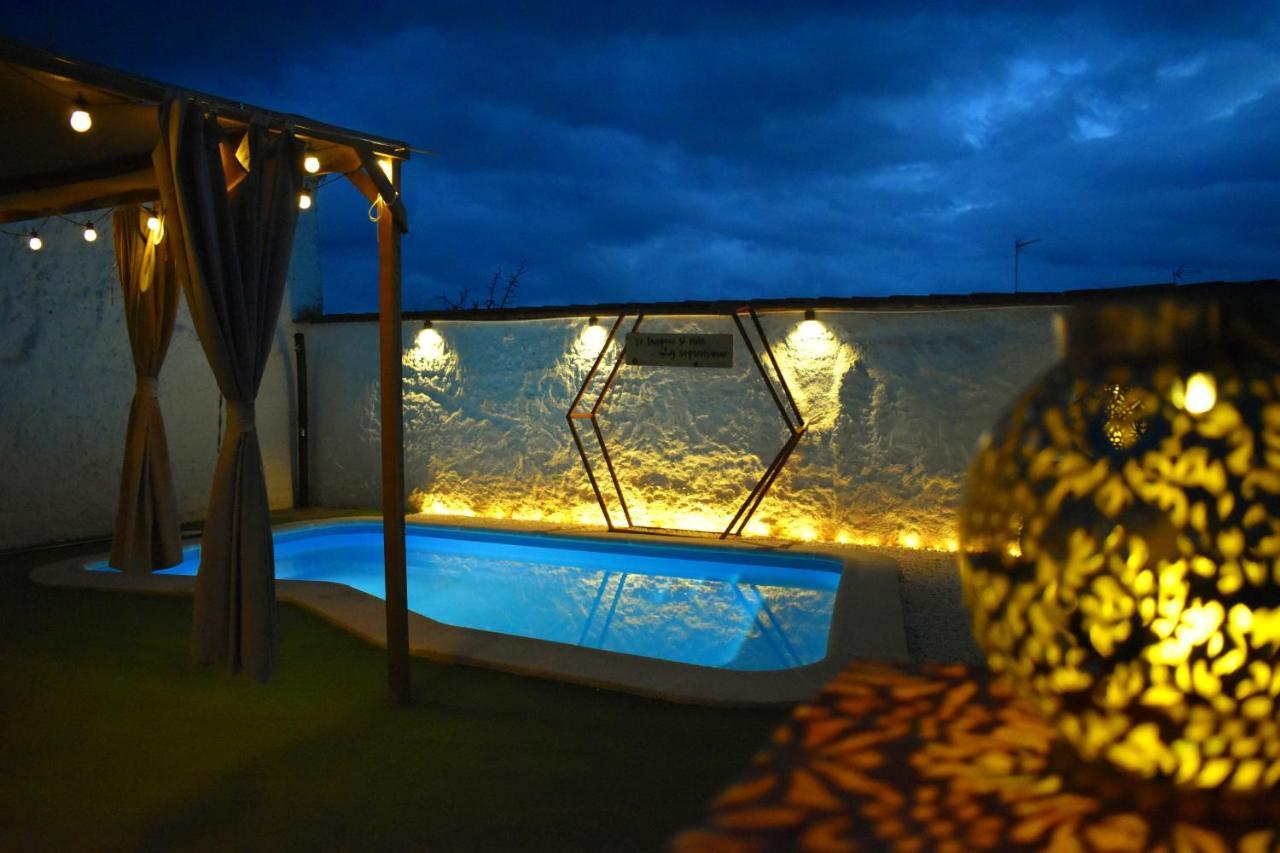 Casa rural Aljibe Morisco - - *