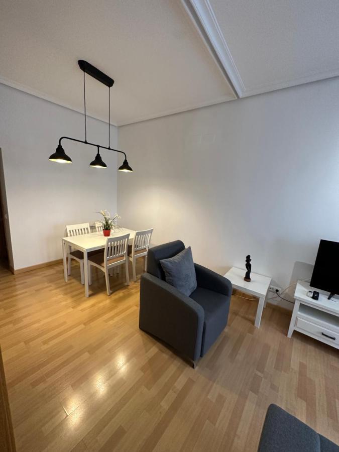 Lofts Puerta Del Sol Apartment *