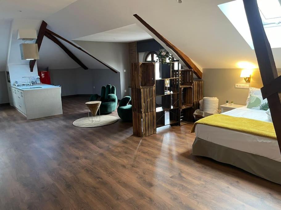 El Ferreiro Apartment *
