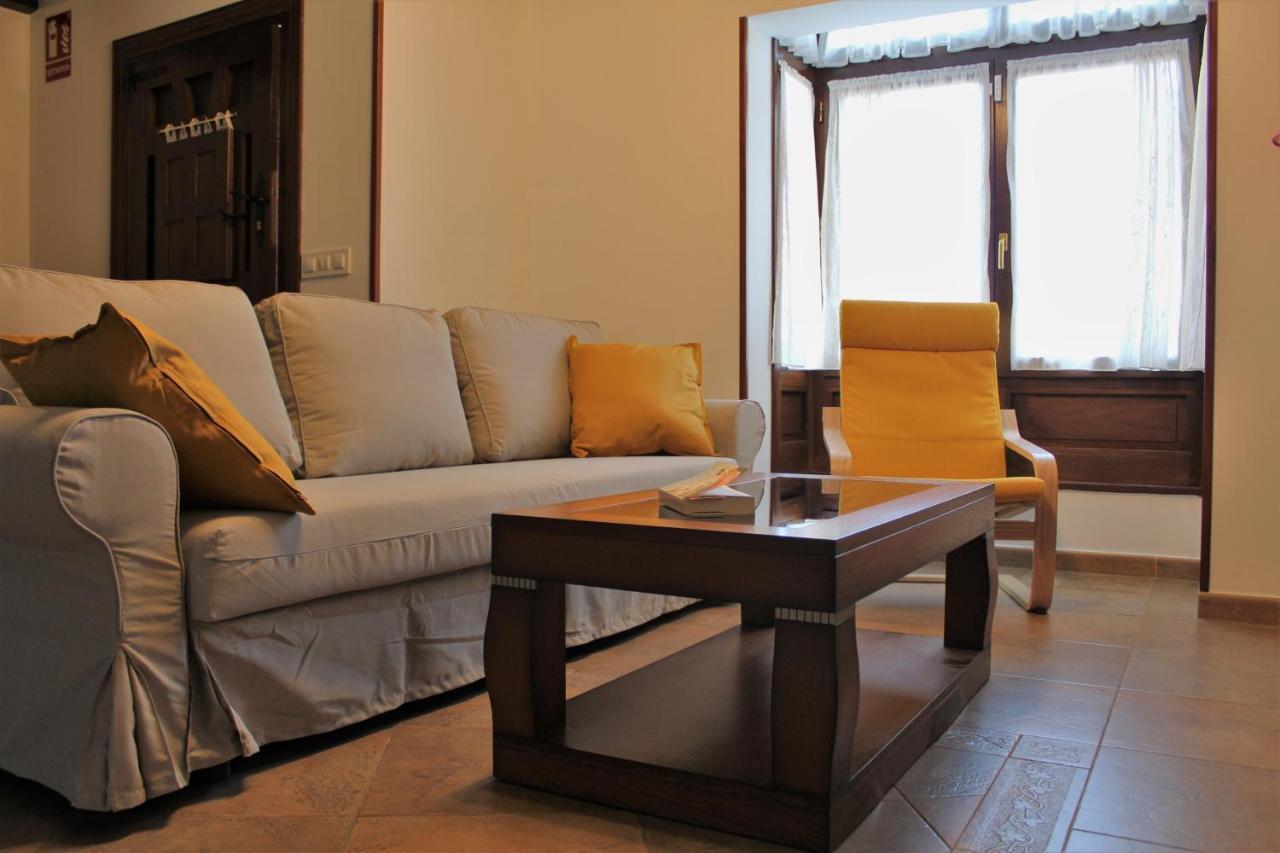 Casa La Carrera - Casas De Picos