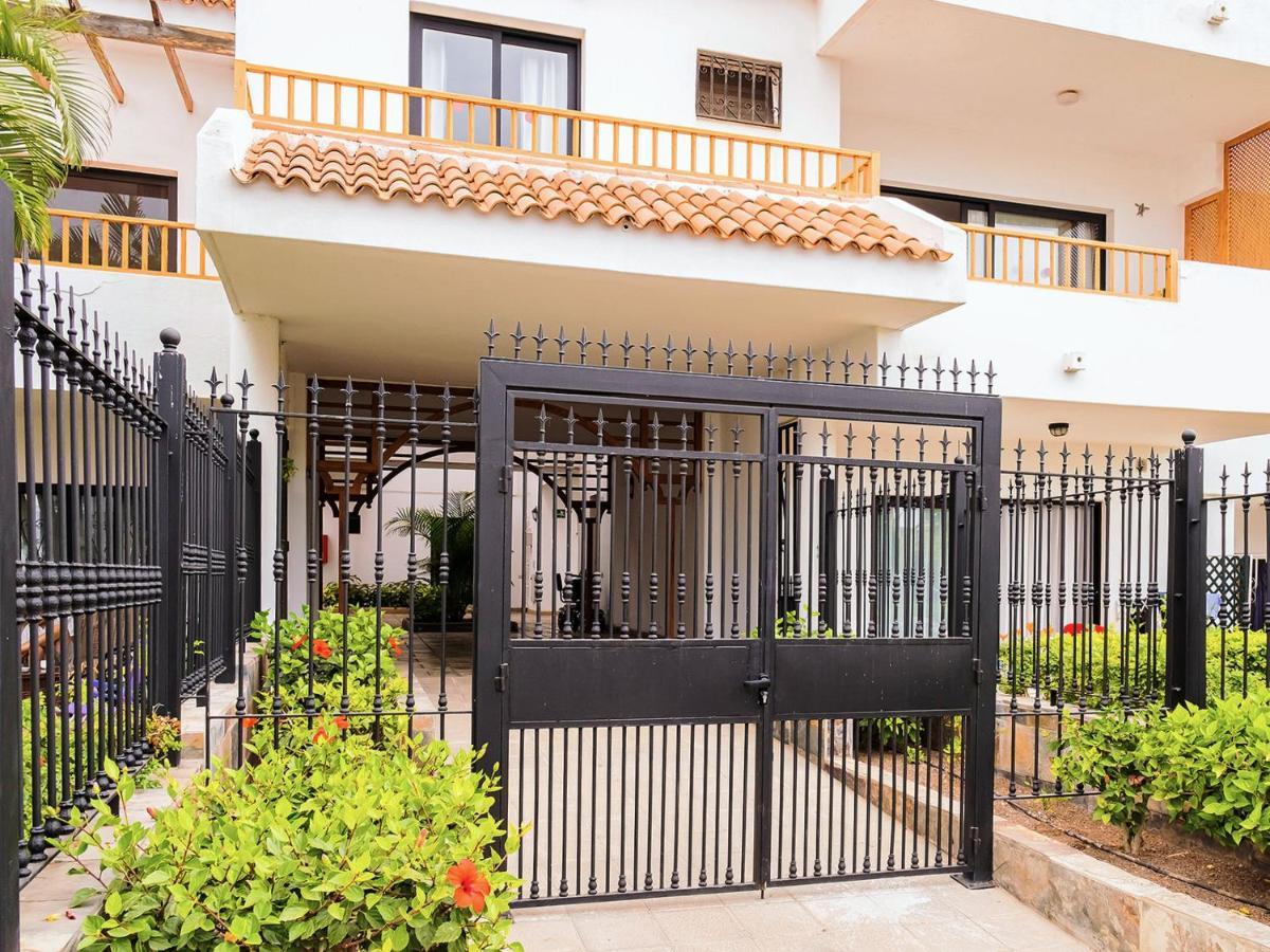 Live Cristianos Garden And Pool Apartment *