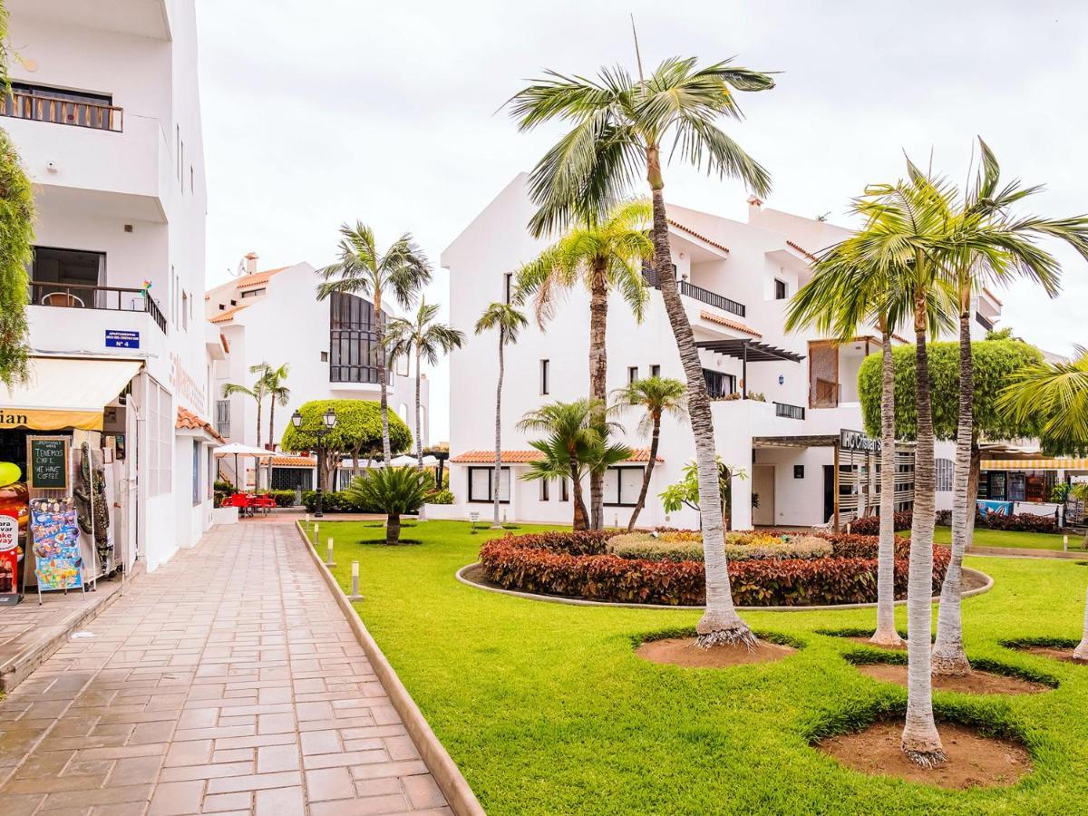 Live Cristianos Garden And Pool *