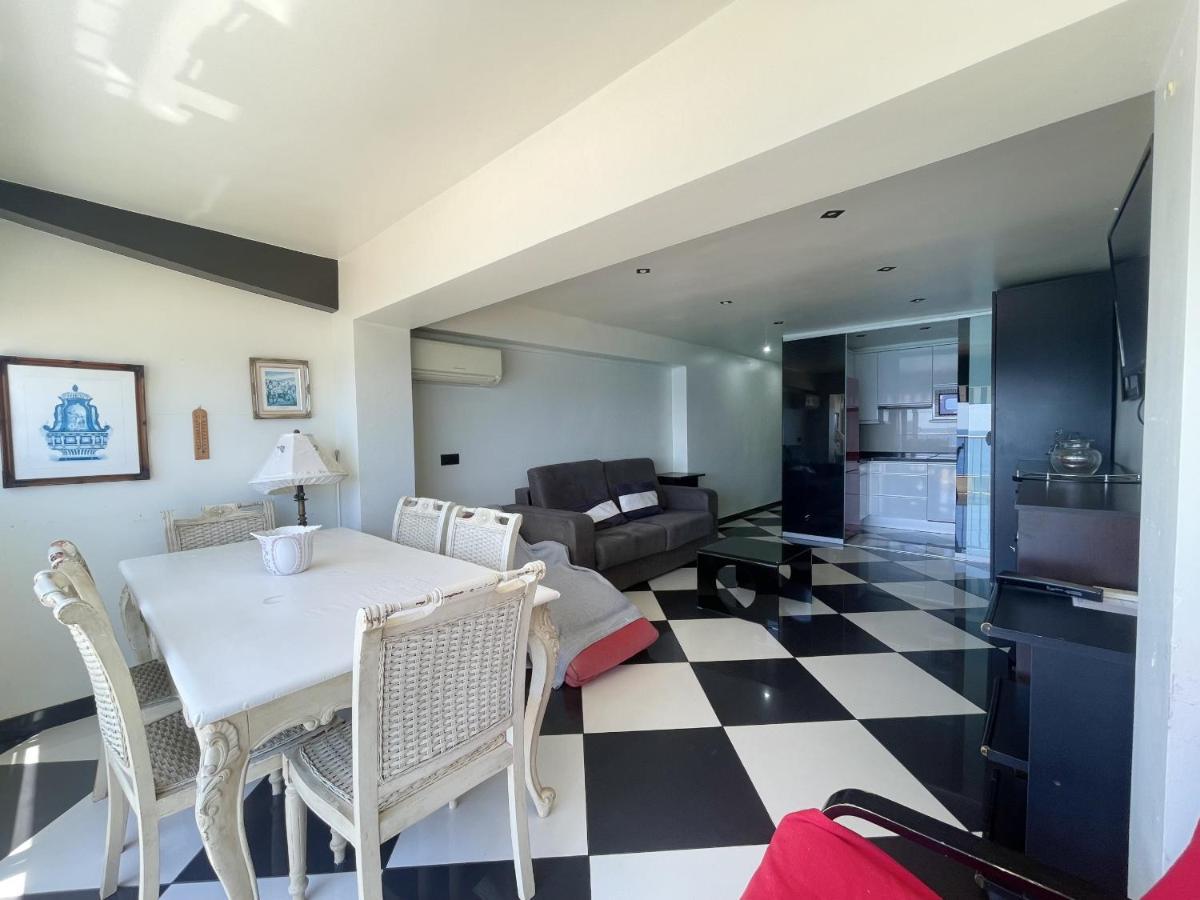 Tor Maraya Seafront Levante Apartamento