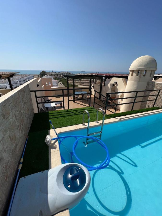 Atico Con Piscina Privada Vistas Al Mar. Apartment *