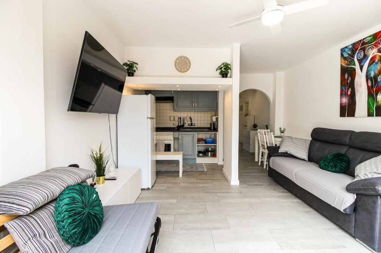 Beautiful Penthouse With Heated Swimming Pool Golf Del Sur Apartment San Miguel de Abona