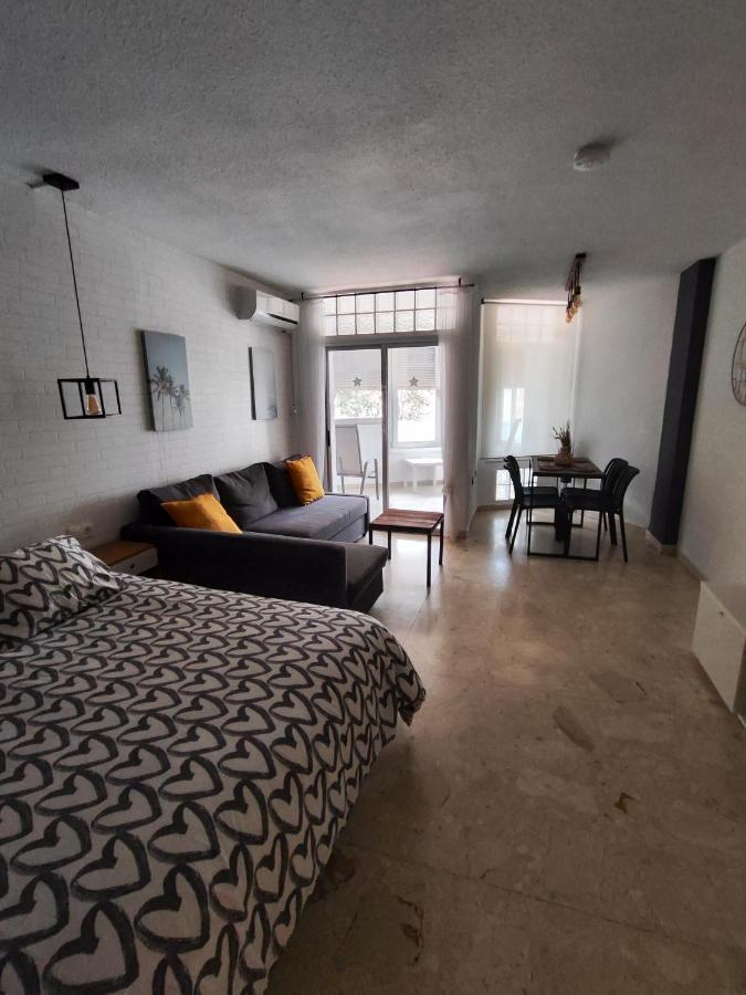 Bonito Estudio Mijas Urb.primera Linea De Playa Apartment
