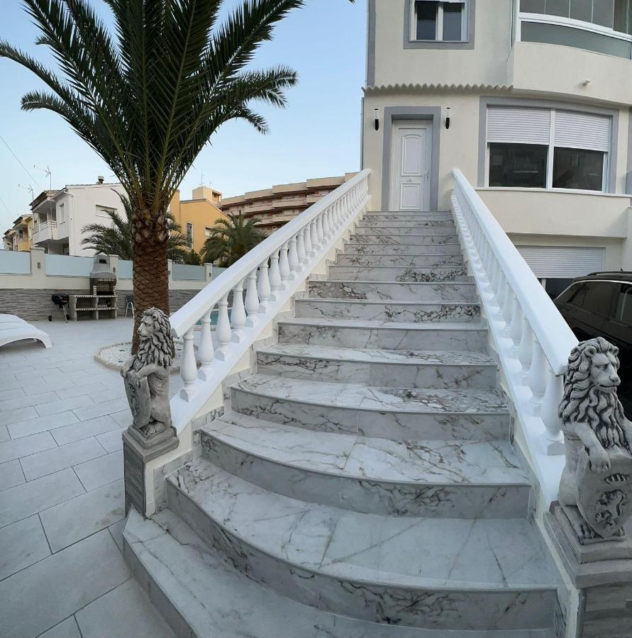 Luxury Private New 2023 Mirelle Сasa de vacaciones *