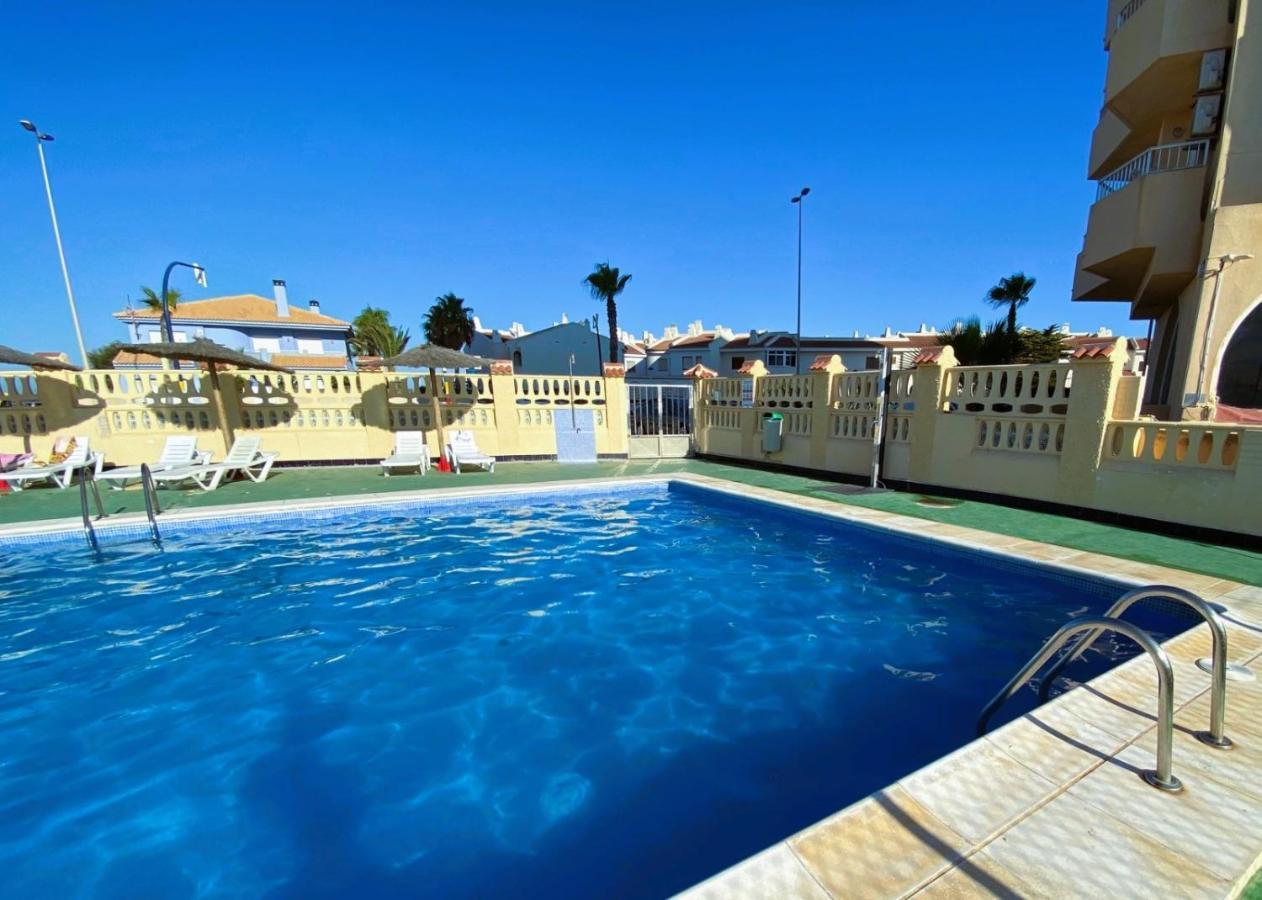 Na Plazy W La Manga del Mar Menor