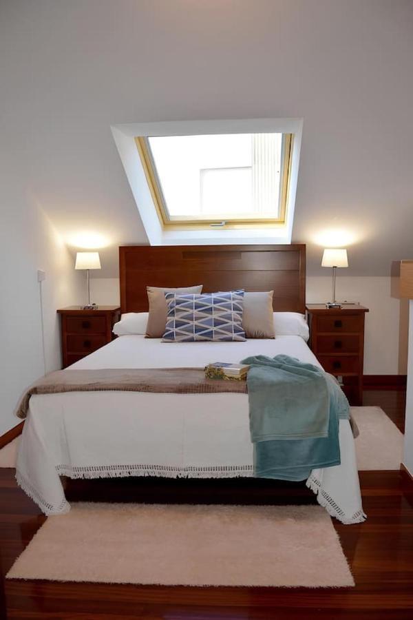 Hhc - Duplex Concheiros, 4 Bedrooms, 3 Bathroom, A 700m De La Catedral Apartamento