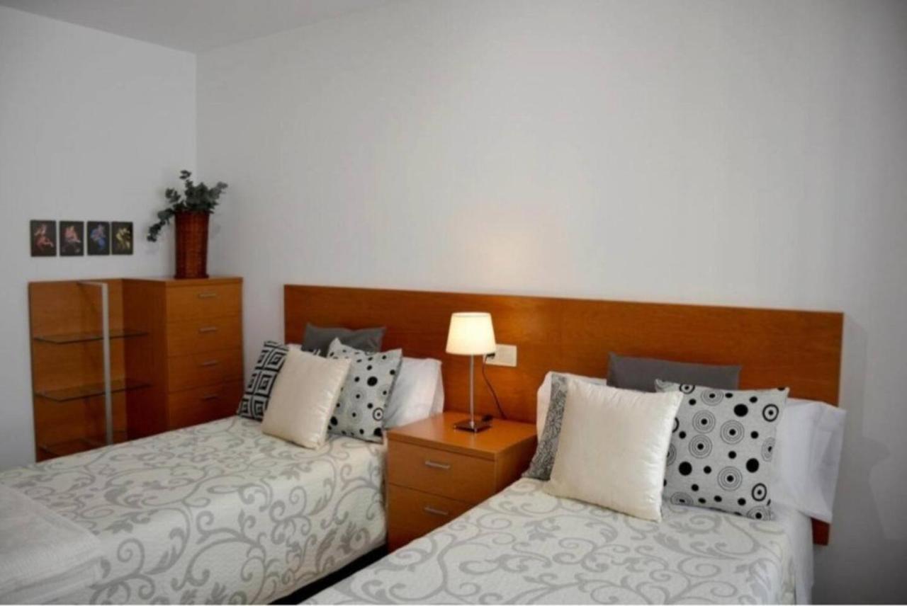 Apartamento Hhc - Duplex Concheiros, 4 Bedrooms, 3 Bathroom, A 700m De La Catedral *