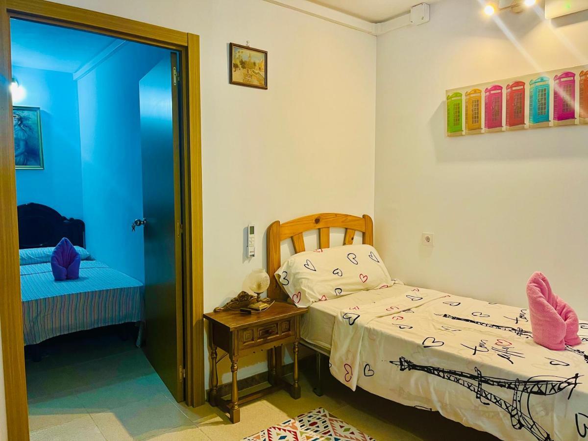 Guest house Art House Alicante