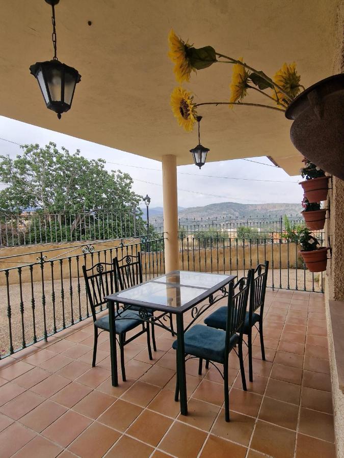 Dulces-piscina Privada Сasa de vacaciones Letur