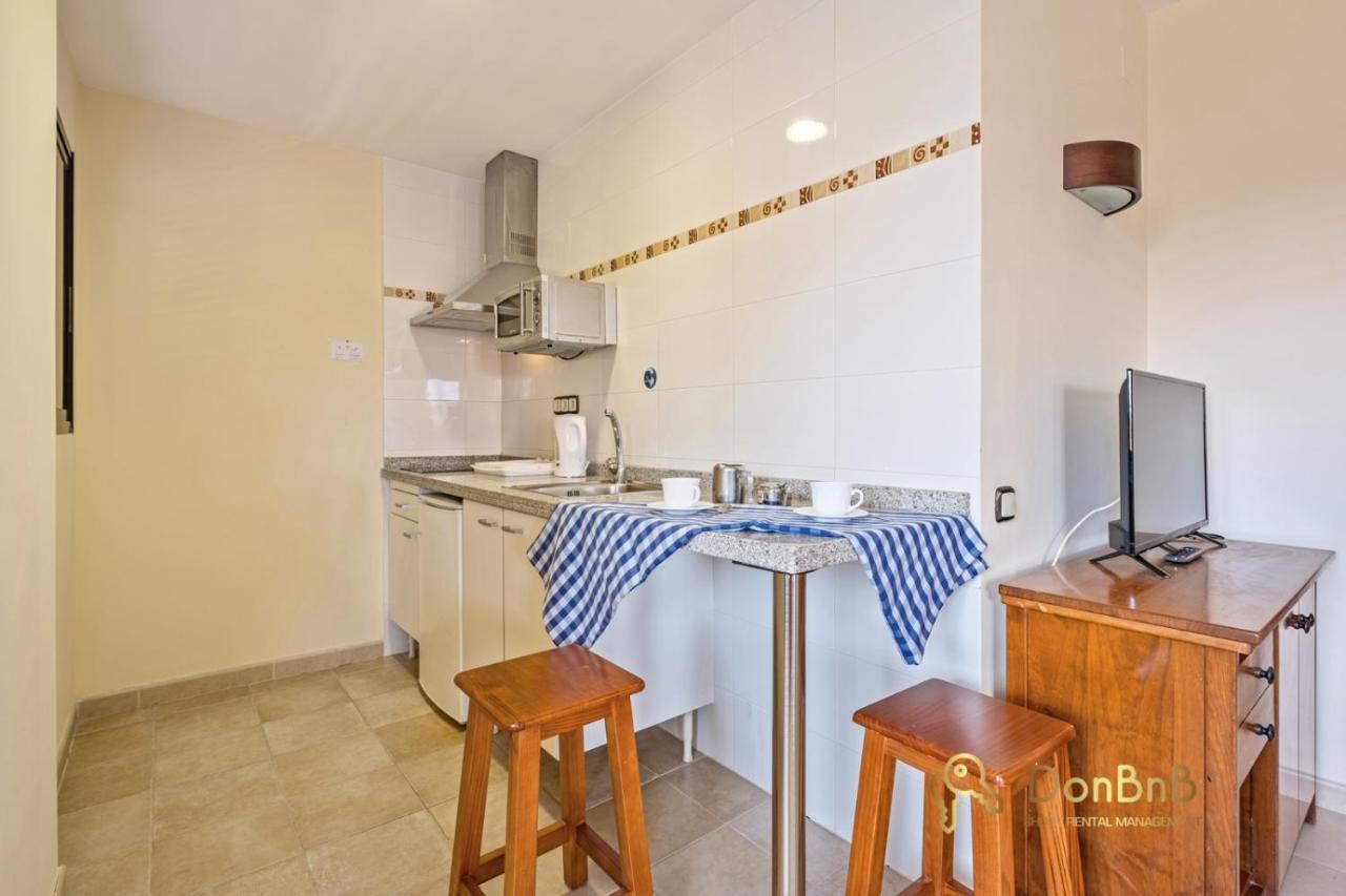 Apartahotel Con Parking Privado En El Paseo Maritimo De